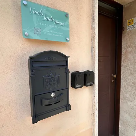 Casa Vacanze, Al Vicolo, Centro Storico Semesterbostad
