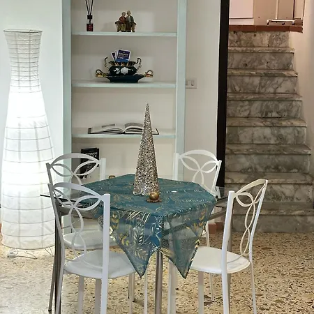 Vakantiehuis Casa Vacanze, Al Vicolo, Centro Storico *